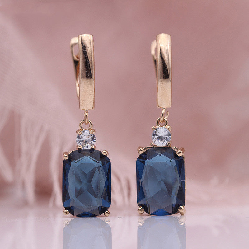 Square Beauty Elegante Earrings